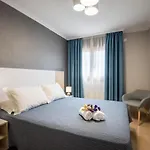 Ma Maisons & דירה פורטונובו