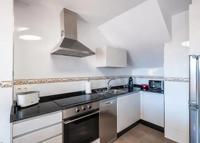 Ma Maisons & Πόρτο Νόβο